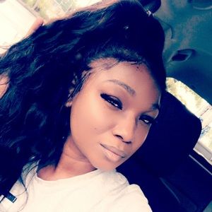 Meet your Posher, Harrisma